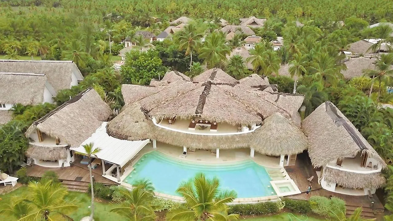 Beachfront Luxury Villa Las Terrenas