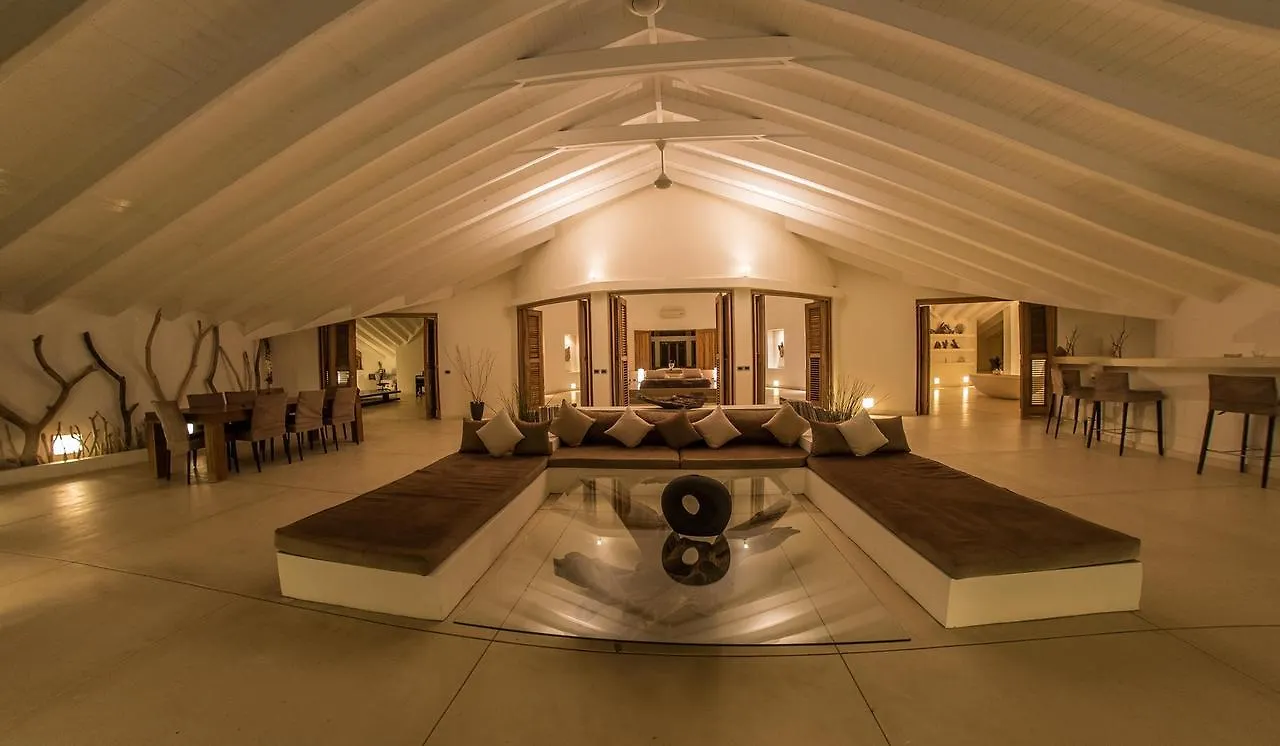 Beachfront Luxury Villa Las Terrenas