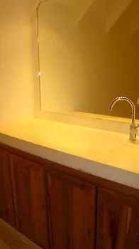 Beachfront Luxury Villa 라스테레나스