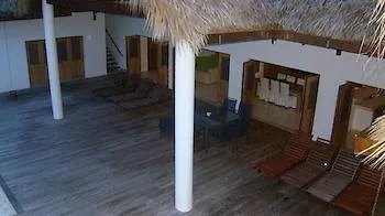 Beachfront Luxury Villa 라스테레나스